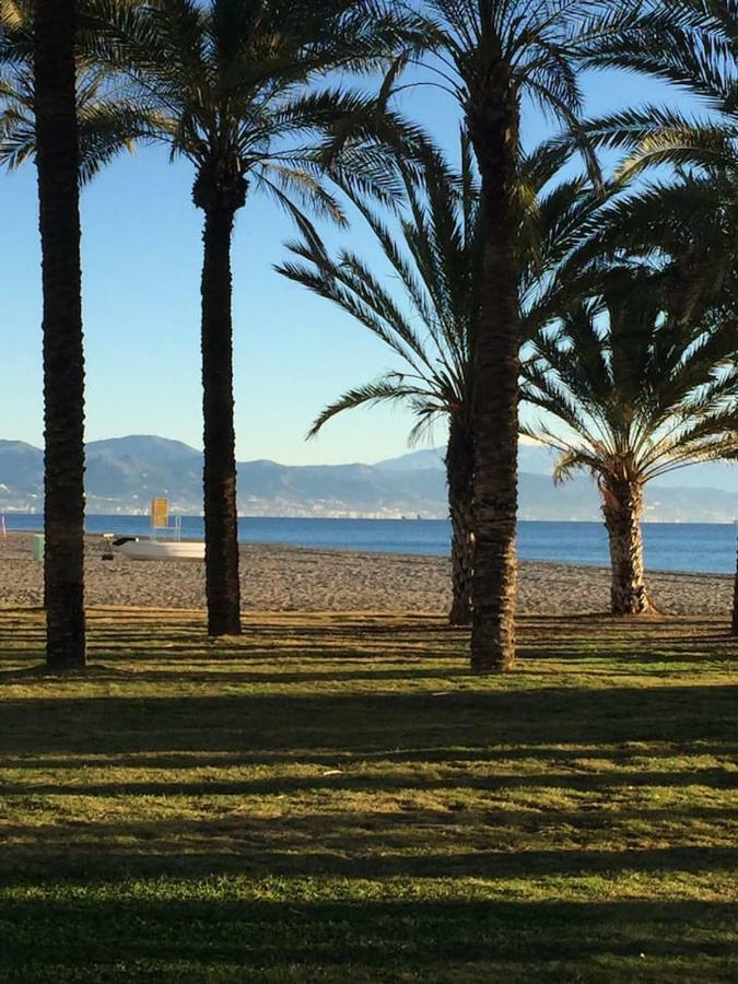 Apto. Lujo Primera Linea Playa Del Bajondillo Torremolinos Buitenkant foto
